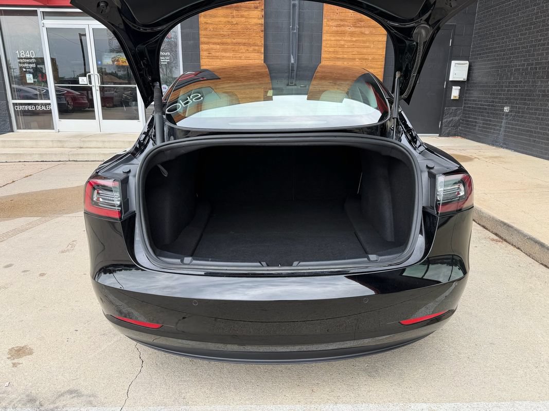 Used 2022 Tesla Model 3 Long Range AWD/4WD image 19