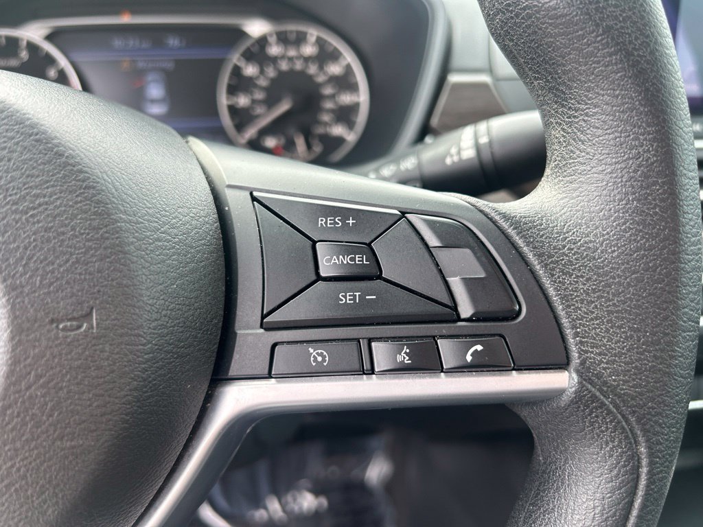 Used 2025 Nissan Altima 2.5 SV FWD image 23