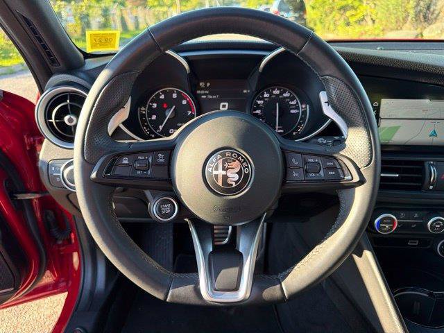 Used 2023 Alfa Romeo Giulia Sprint AWD/4WD image 23