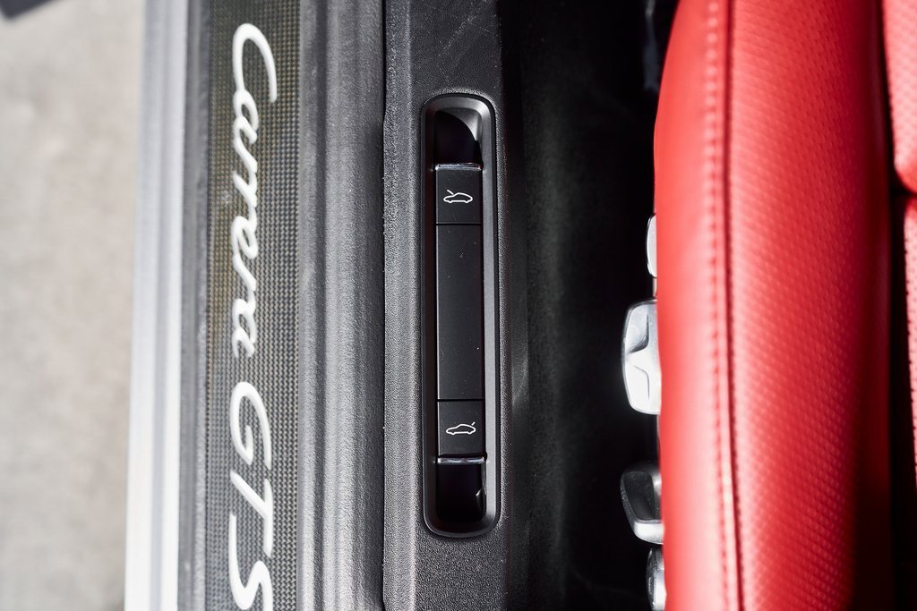 Used 2019 Porsche 911 Carrera GTS image 40