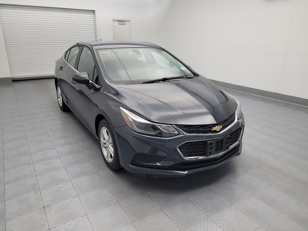Used 2017 Chevrolet Cruze LT FWD image 13