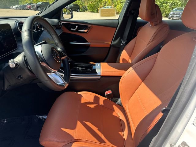 Used 2025 Mercedes-Benz C 300 4MATIC Sedan image 41