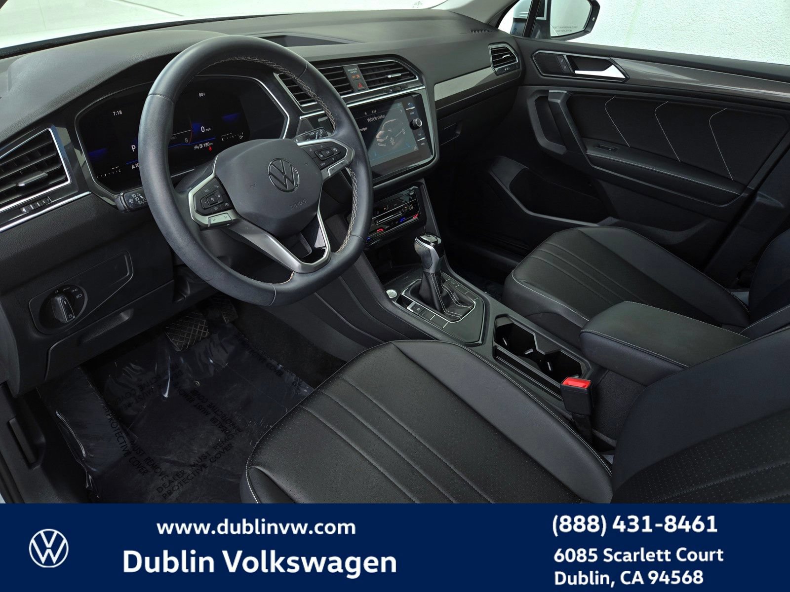 Certified 2023 Volkswagen Tiguan SE FWD image 9