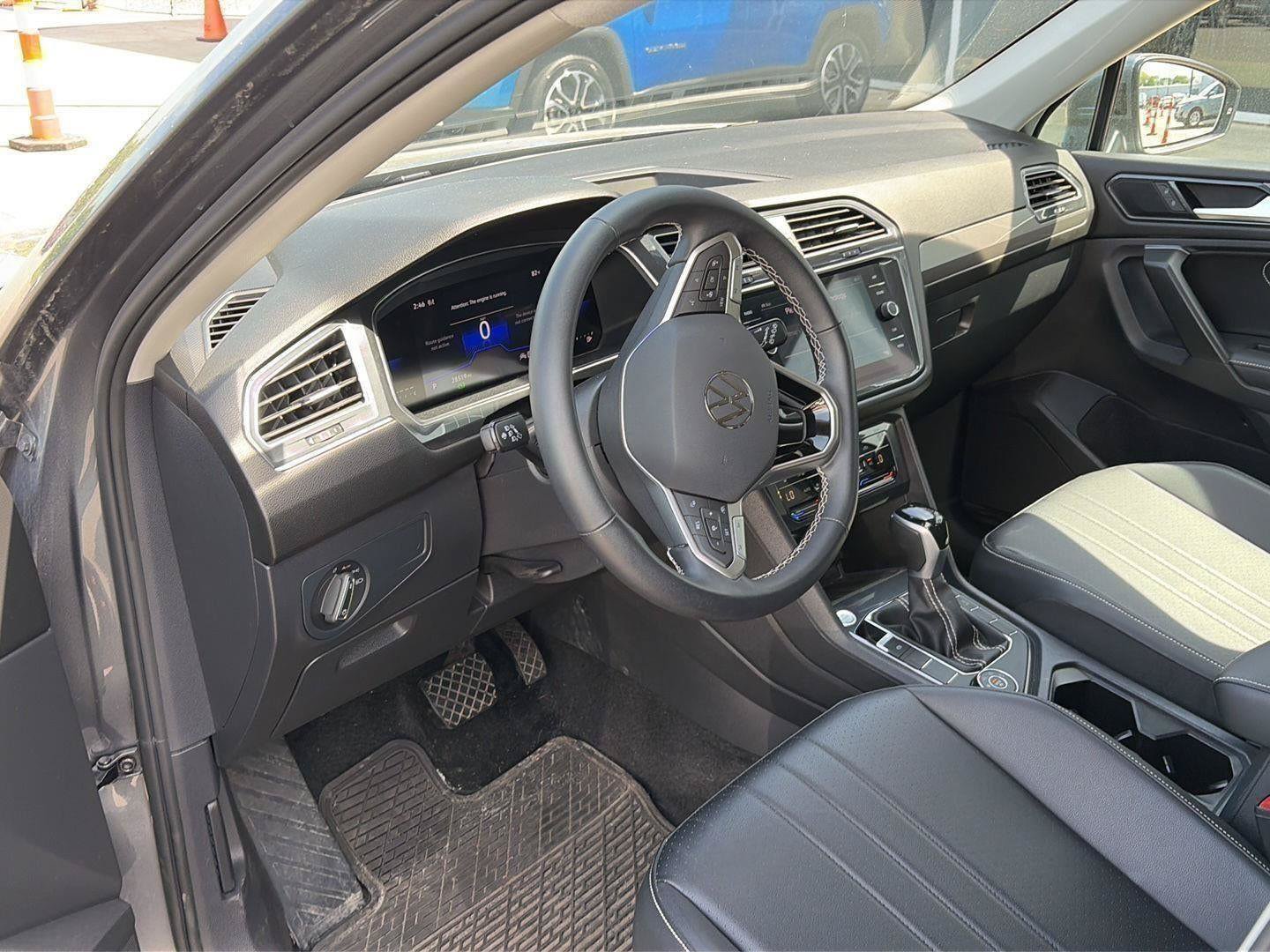 Used 2023 Volkswagen Tiguan SE AWD/4WD image 67