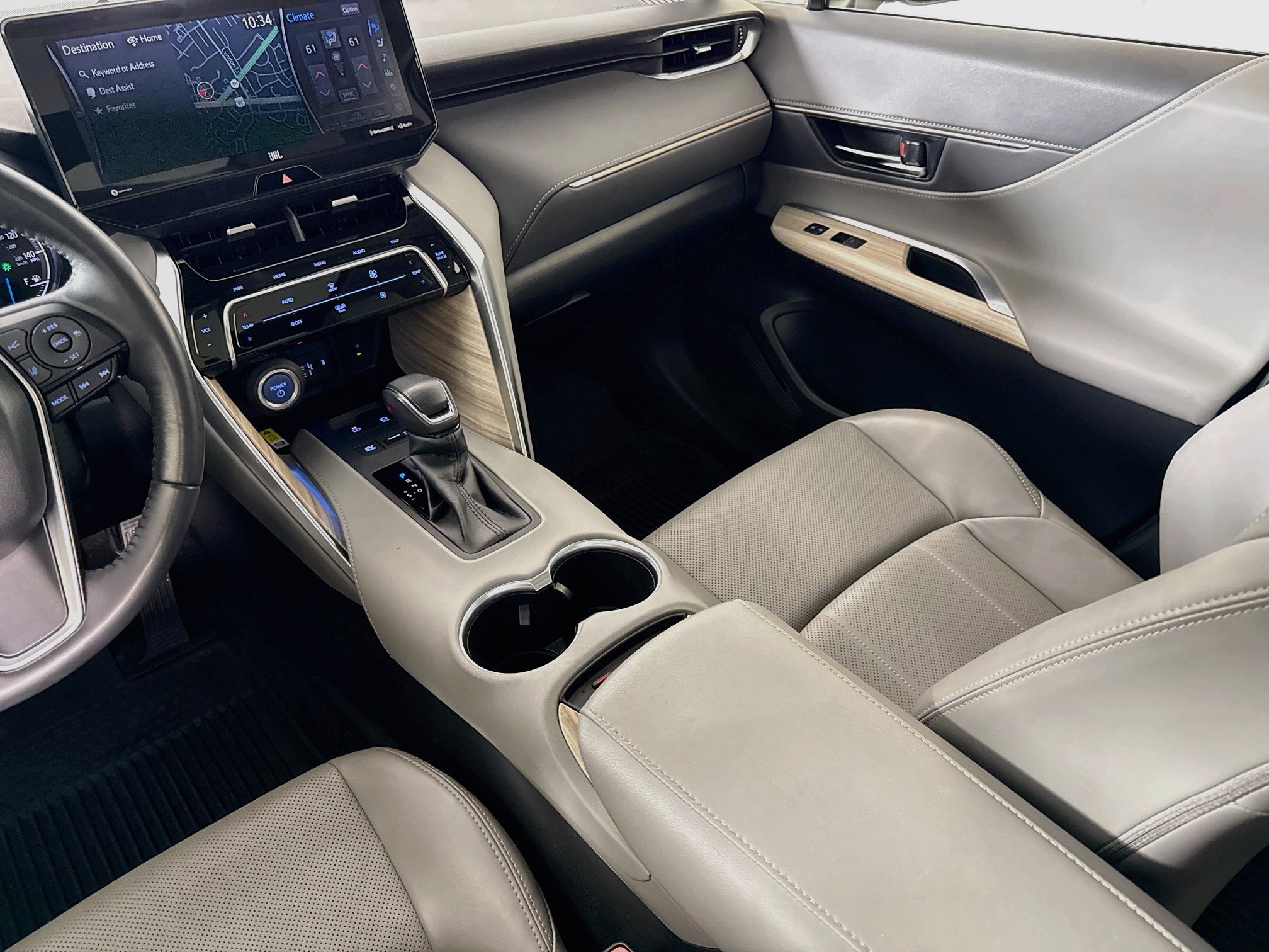 Certified 2022 Toyota Venza Limited w/ Advanced Technology Package AWD/4WD image 23