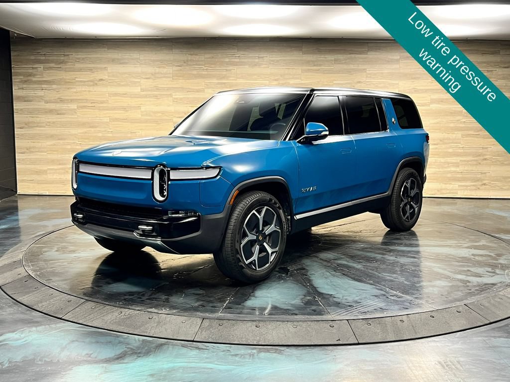 Used 2024 Rivian R1S Adventure AWD/4WD image 9