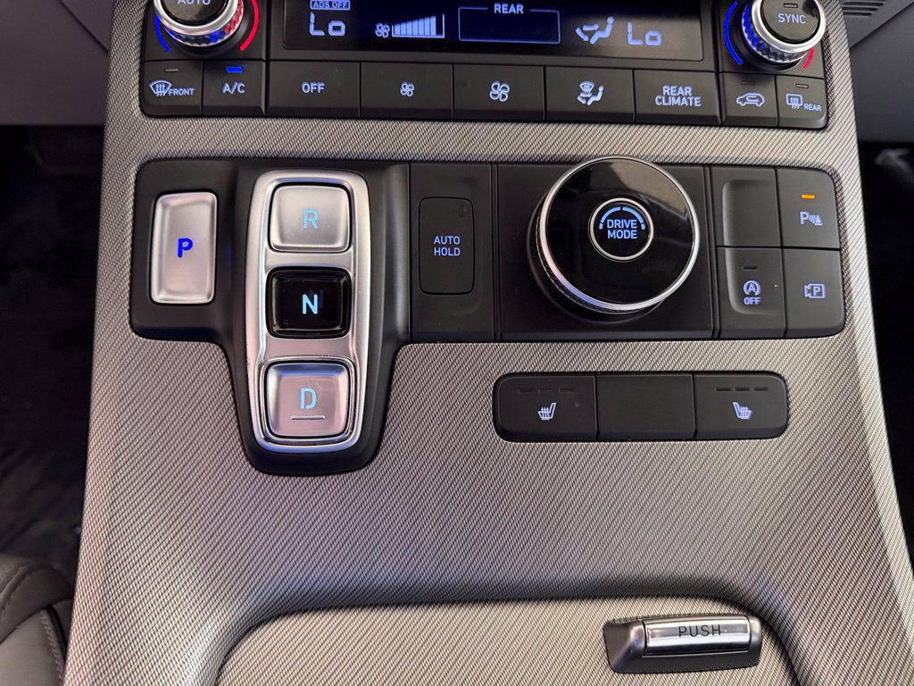 Used 2024 Hyundai Palisade SEL FWD image 46