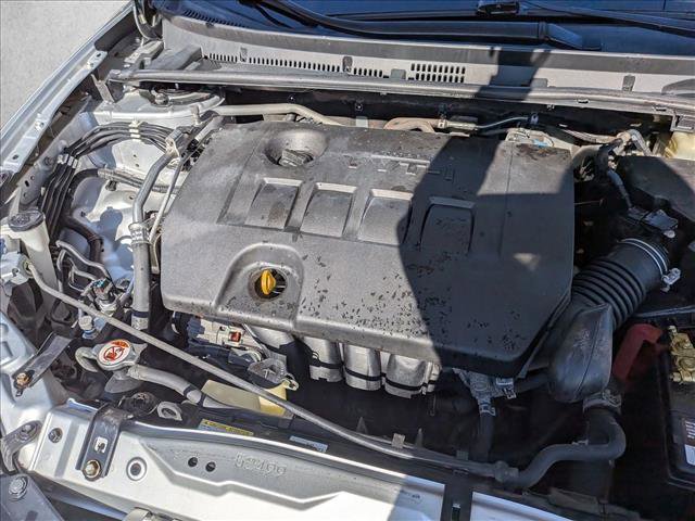 Used 2017 Toyota Corolla LE image 23