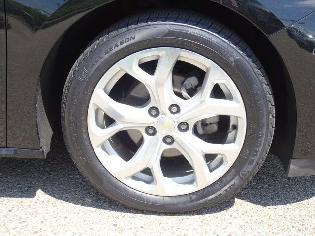 Used 2016 Chevrolet Volt Premier w/ Driver Confidence Package FWD image 30