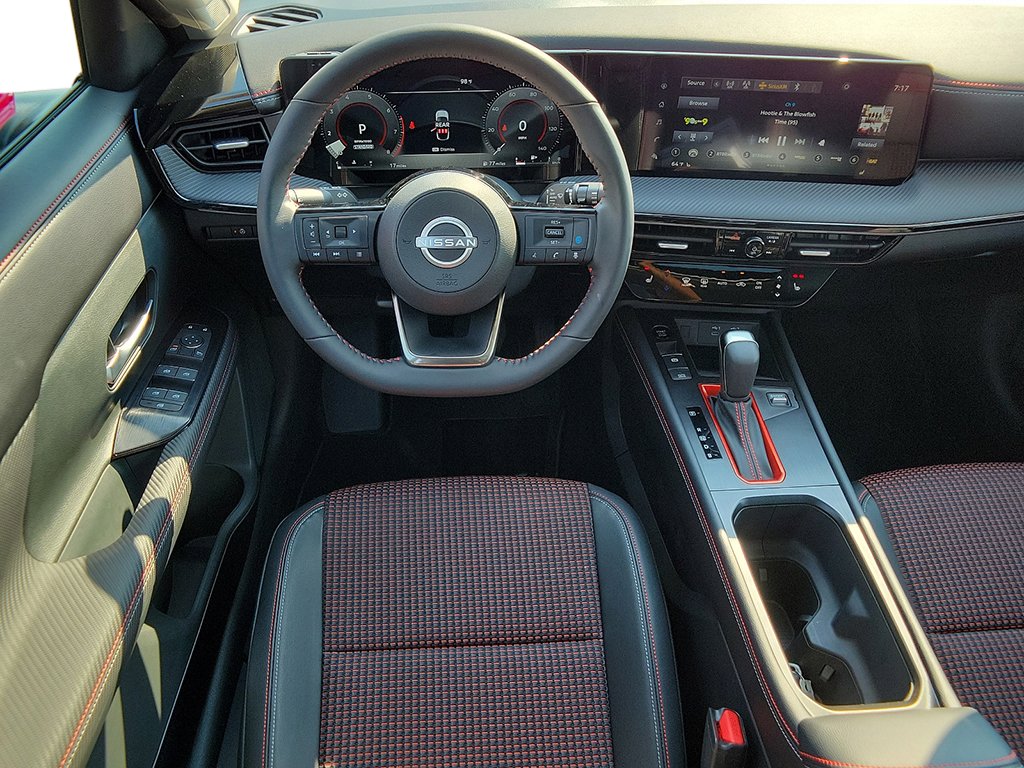 New 2025 Nissan Kicks SR w/ SR Premium Package image 11