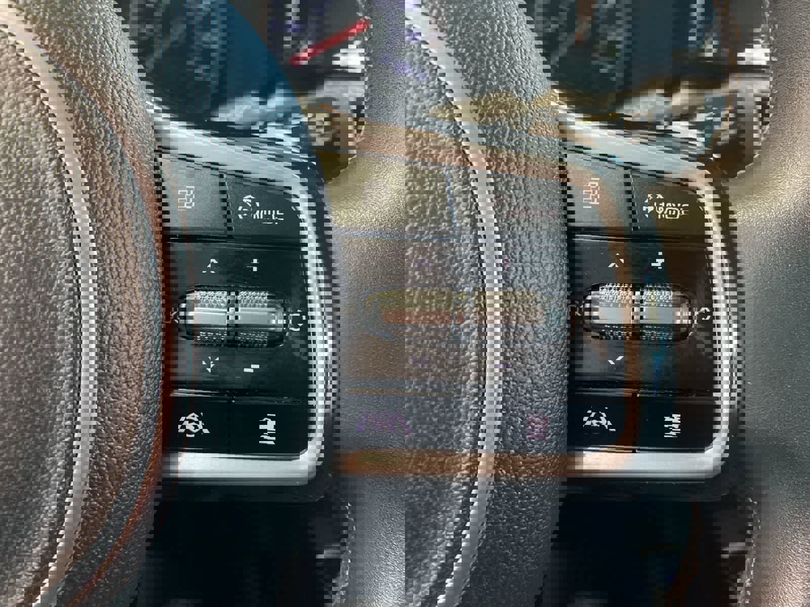 Used 2021 Kia Sorento EX image 22