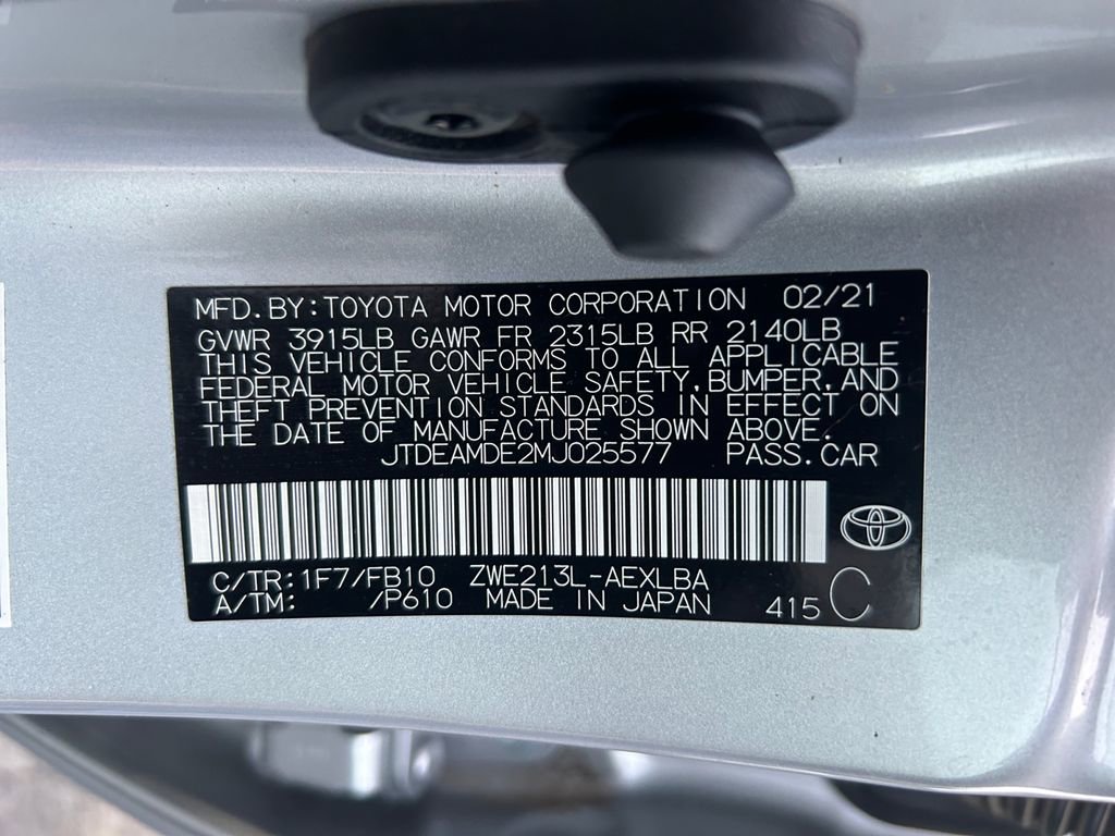 Used 2021 Toyota Corolla LE image 31