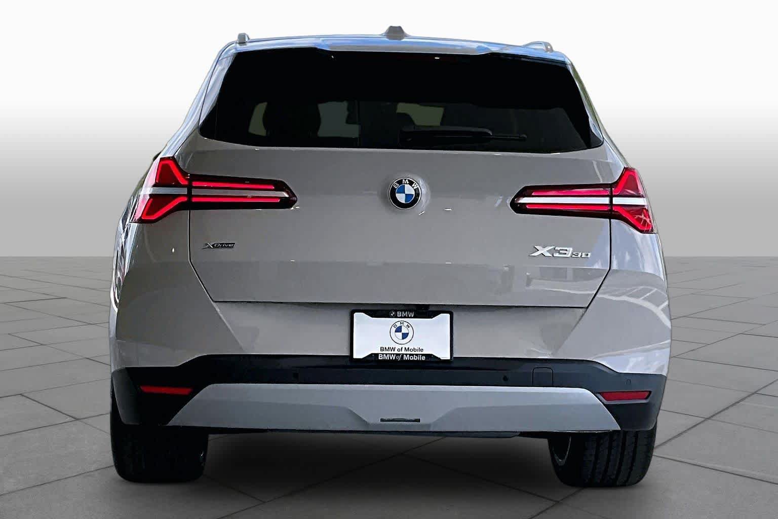 New 2026 BMW X3 xDrive30i w/ Premium Package AWD/4WD image 4