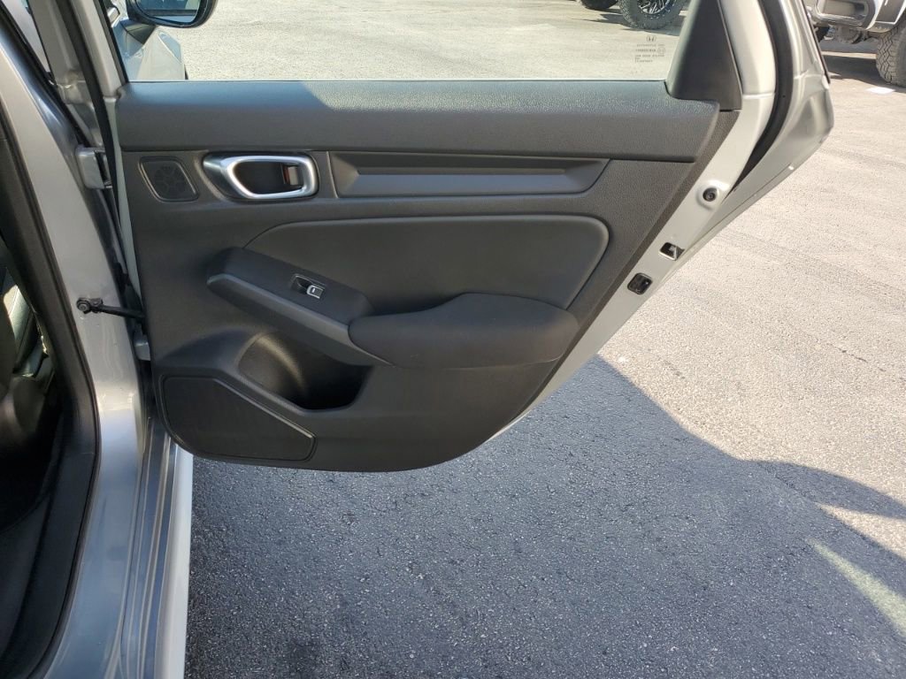 Used 2025 Honda Civic Sport image 27