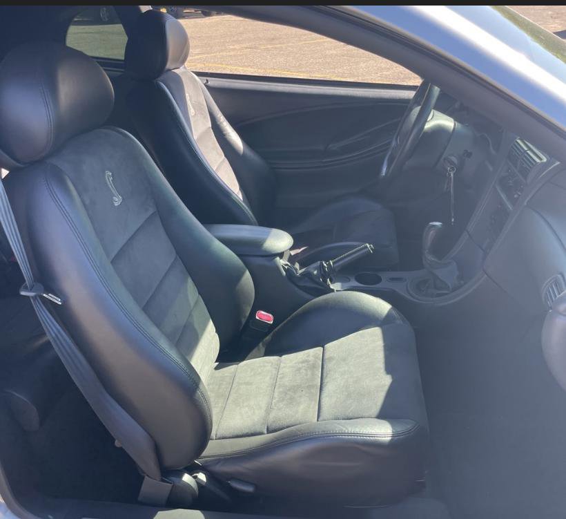 Used 2004 Ford Mustang Cobra RWD image 6