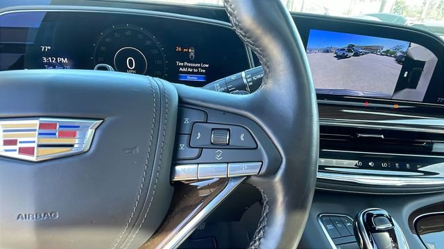 Used 2024 Cadillac Escalade ESV Premium Luxury Platinum AWD/4WD image 24