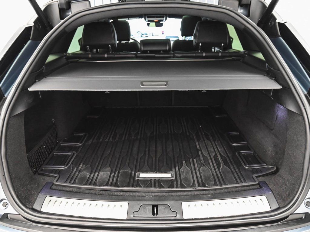 Used 2023 Land Rover Range Rover Velar S image 37