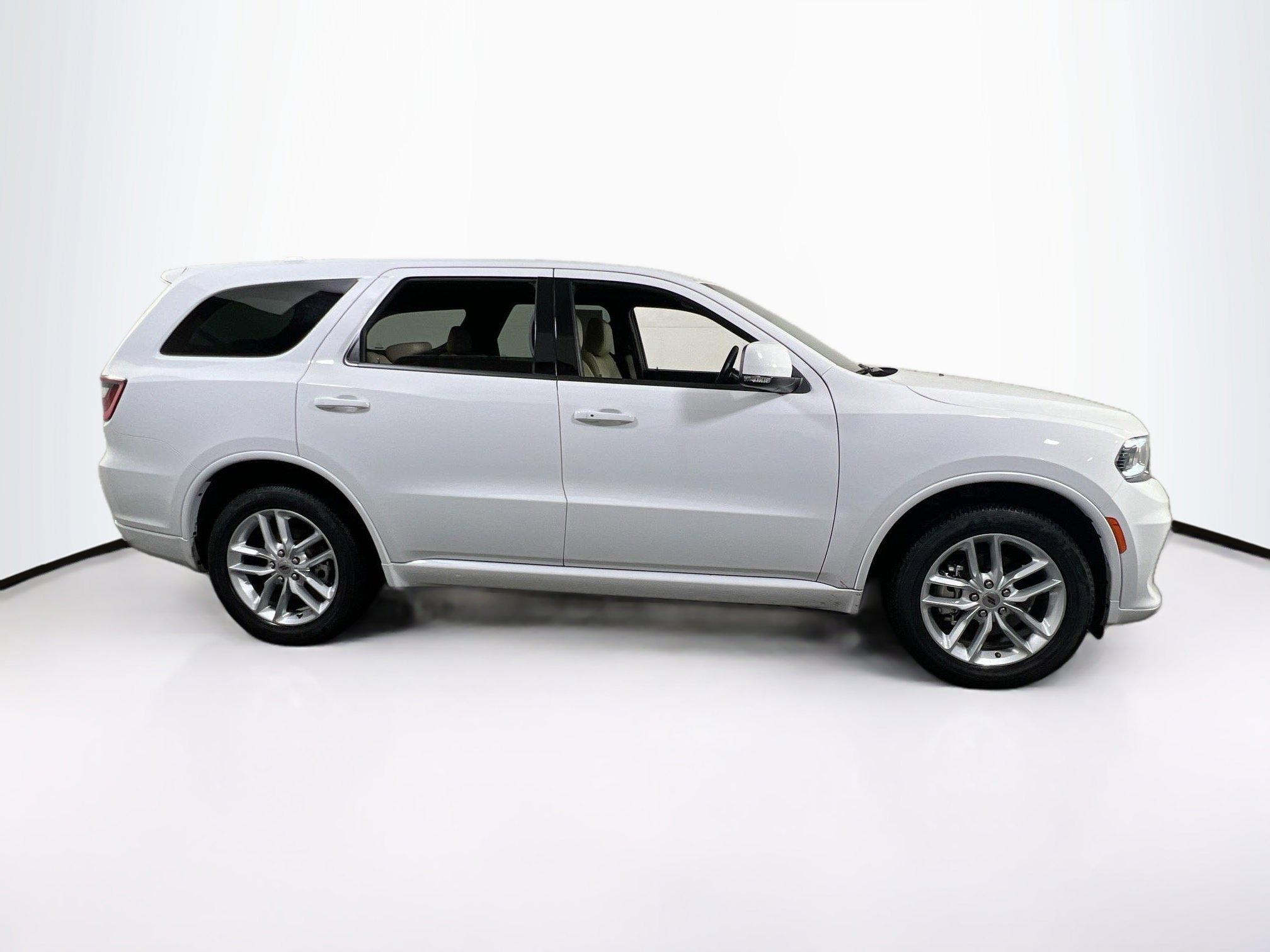 Used 2022 Dodge Durango GT image 4