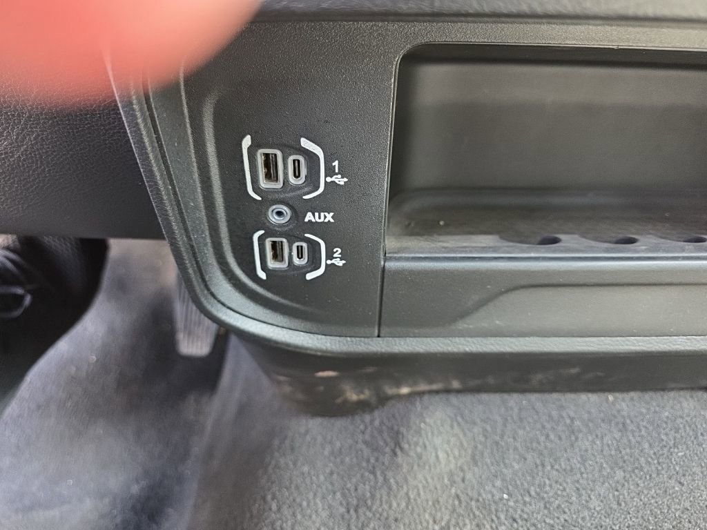 Used 2024 RAM 2500 Big Horn AWD/4WD image 16