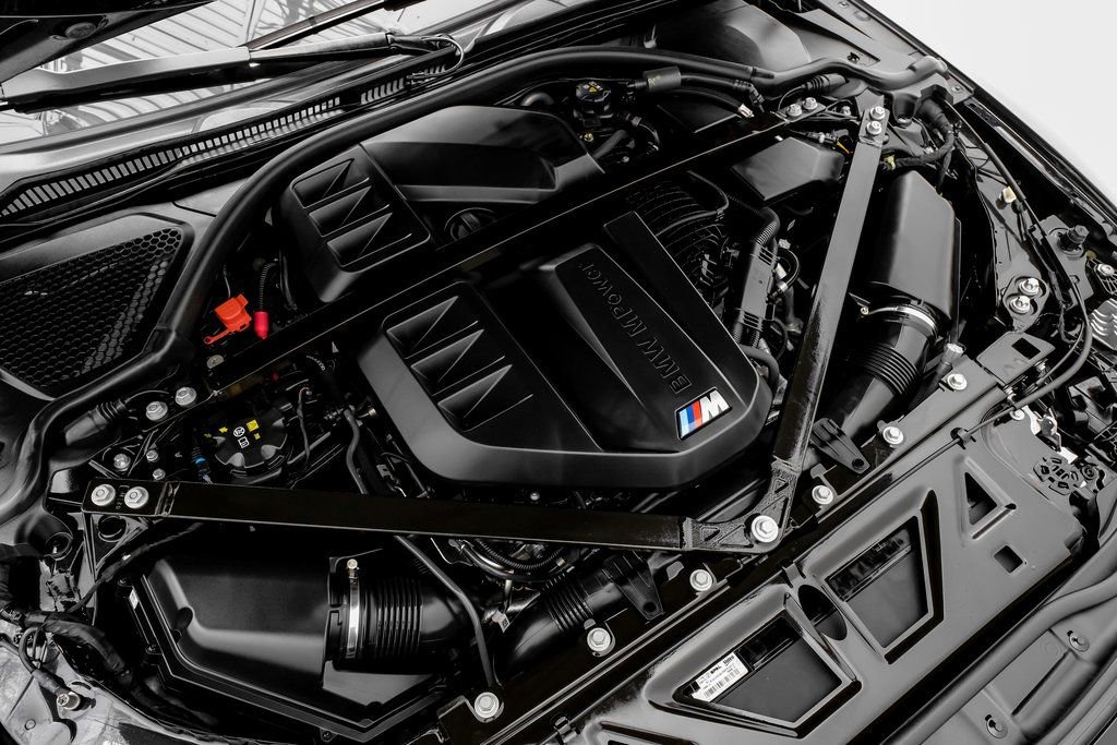 Used 2024 BMW M4 Coupe w/ Executive Package image 39