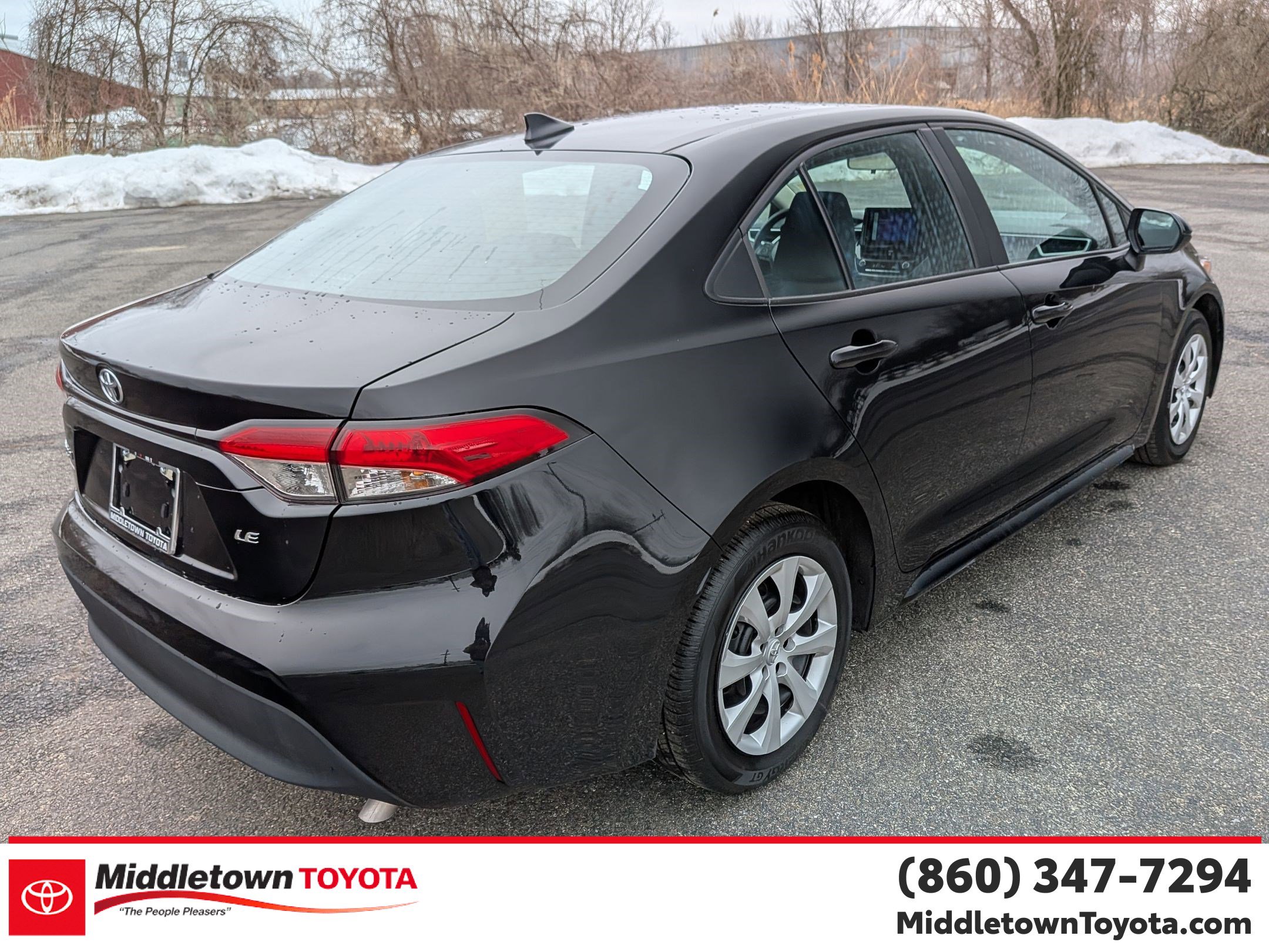 Certified 2025 Toyota Corolla LE image 3