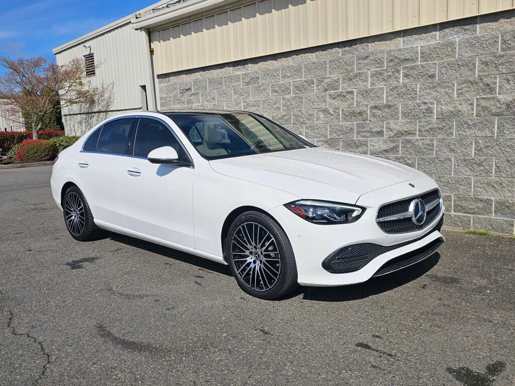 Used 2023 Mercedes-Benz C 300 Sedan image 10