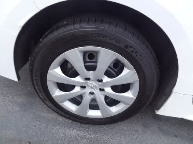 Used 2022 Toyota Corolla LE FWD image 24