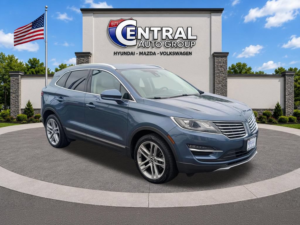 Used 2018 Lincoln MKC Reserve w/ Lincoln MKC Climate Package AWD/4WD image 1