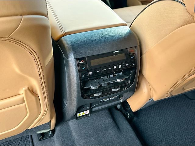 Used 2024 Jeep Grand Cherokee L Summit image 27