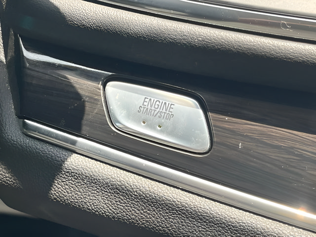 Used 2022 Buick Enclave Premium w/ Surround and Sites Package FWD image 24