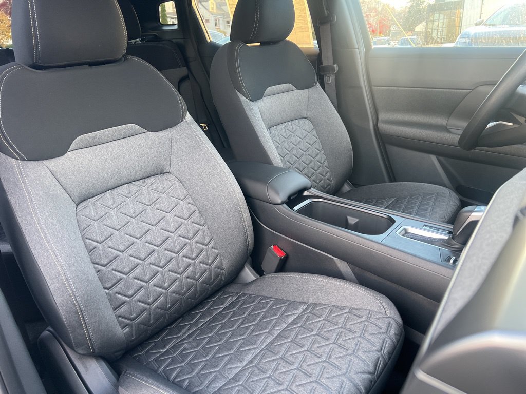 New 2026 Nissan Kicks SV w/ SV Premium Package AWD/4WD image 18
