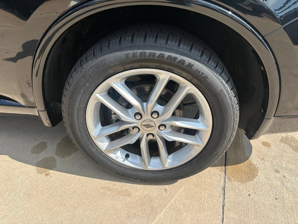 Used 2023 Dodge Durango GT RWD image 9