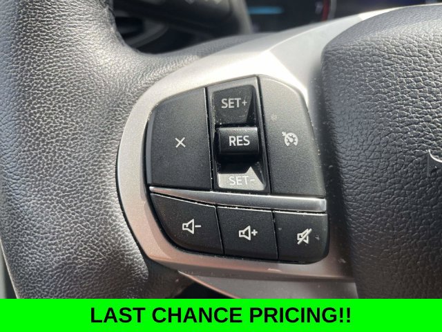 Certified 2024 Ford Explorer XLT RWD image 26