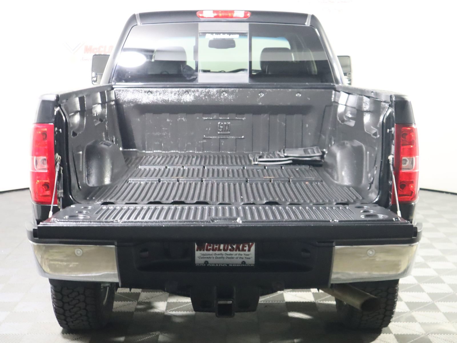 Used 2012 Chevrolet Silverado 2500 LTZ w/ LTZ Plus Package AWD/4WD image 9