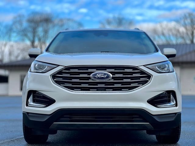 Used 2022 Ford Edge SEL image 2