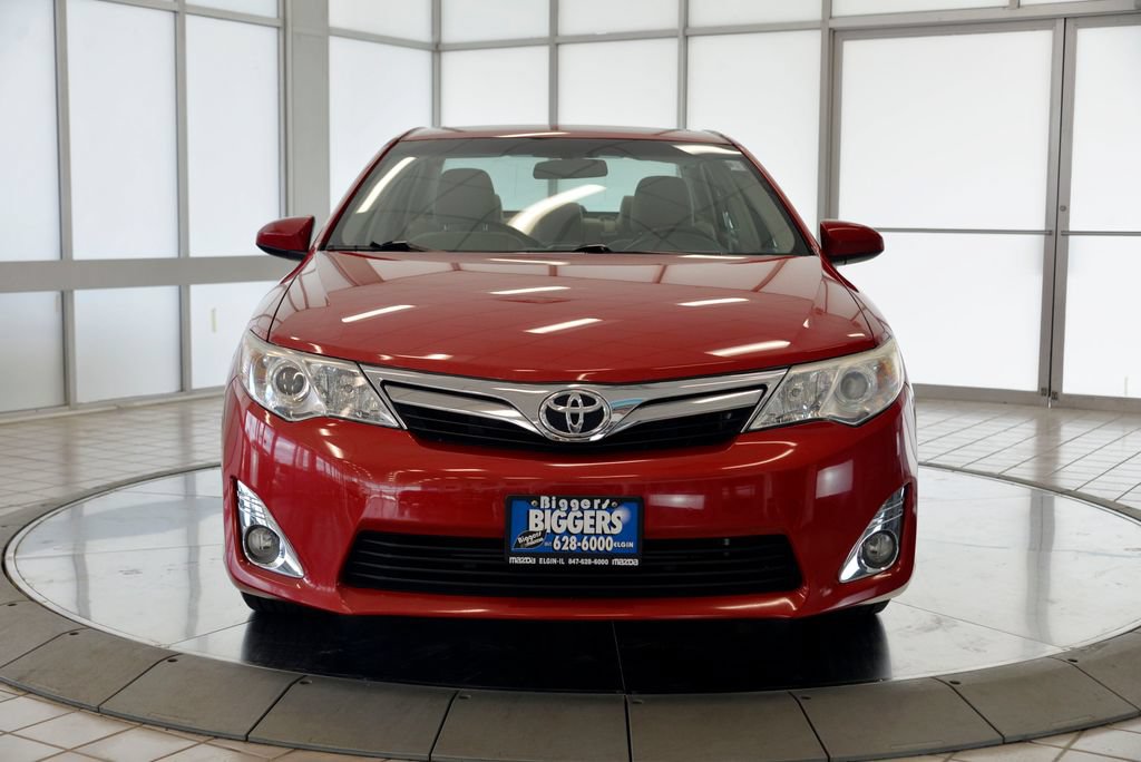 Used 2014 Toyota Camry XLE FWD image 3