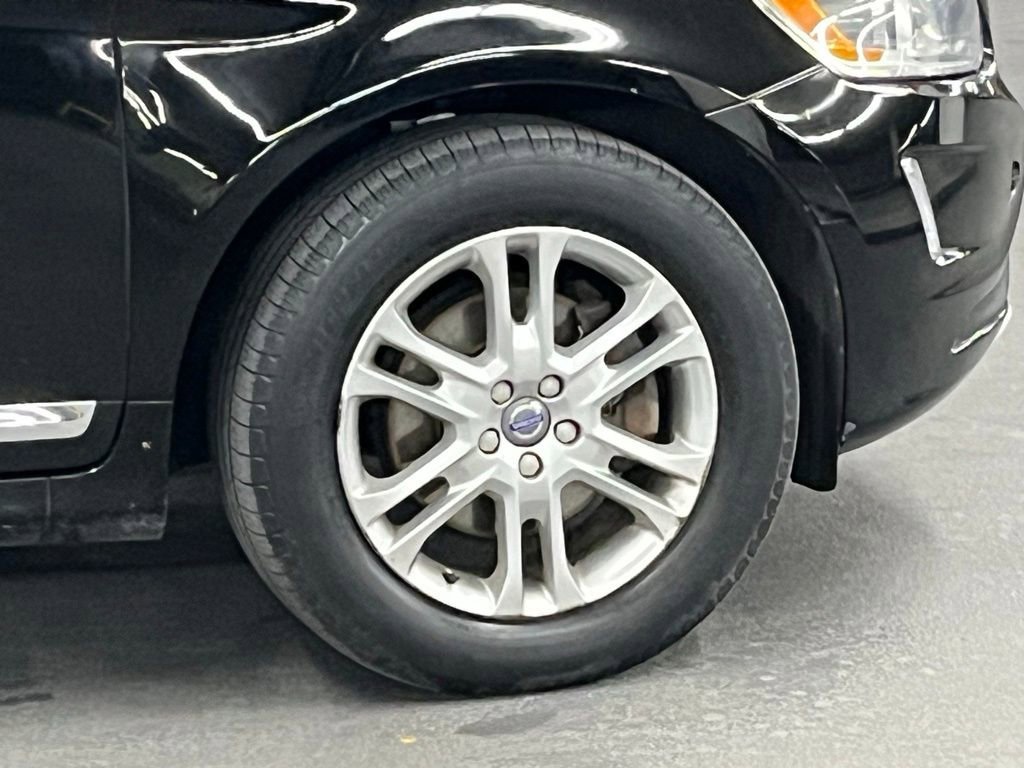 Used 2016 Volvo XC60 T5 Premier image 36