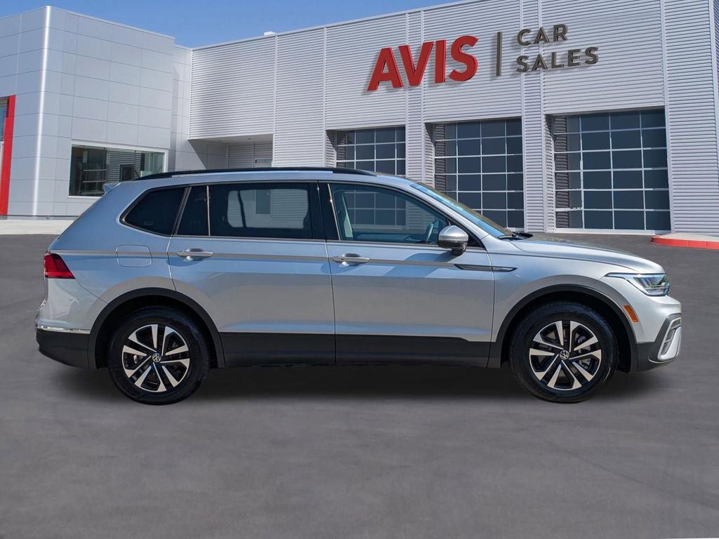 Used 2024 Volkswagen Tiguan S FWD image 5