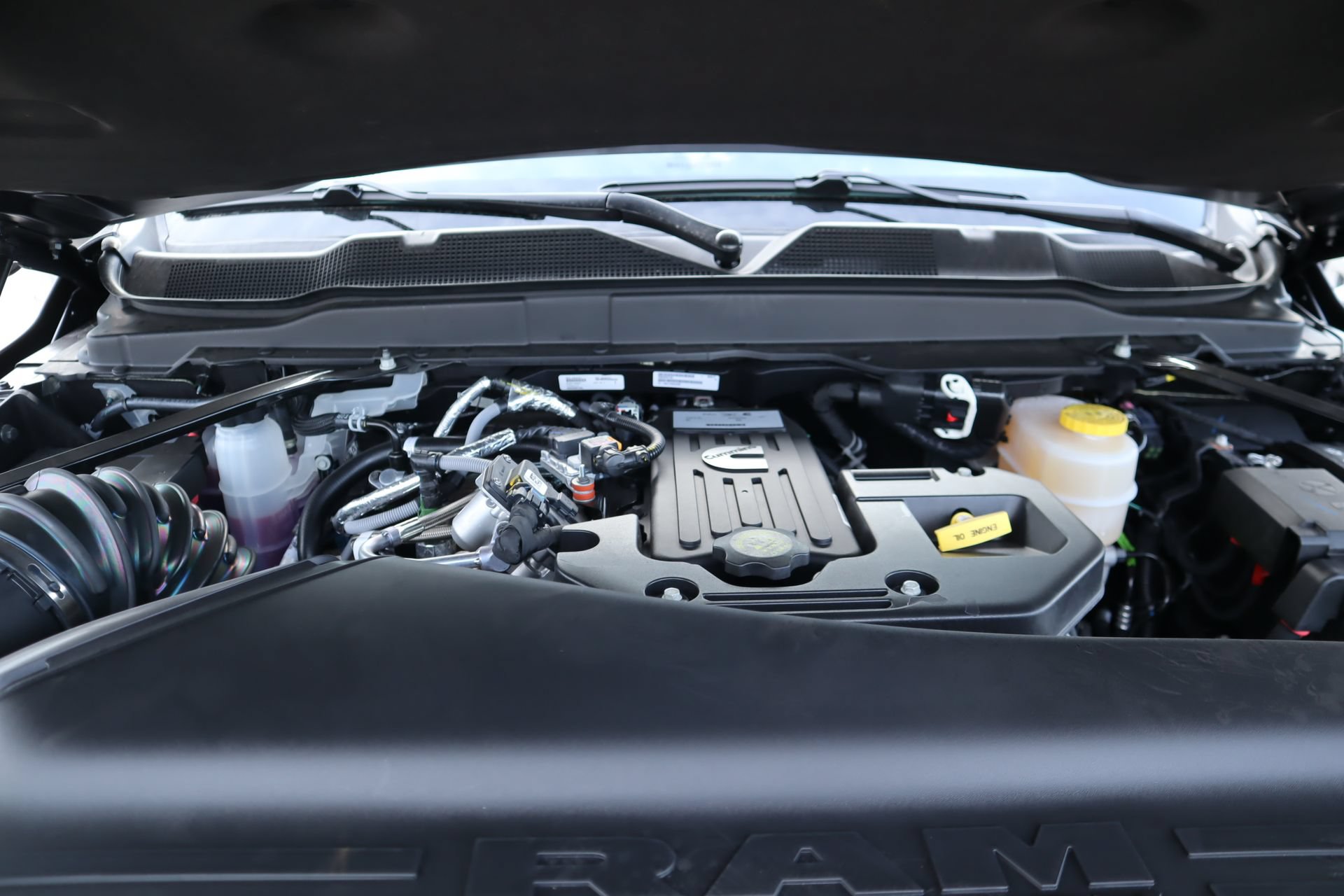 New 2026 RAM 3500 Tradesman AWD/4WD image 19