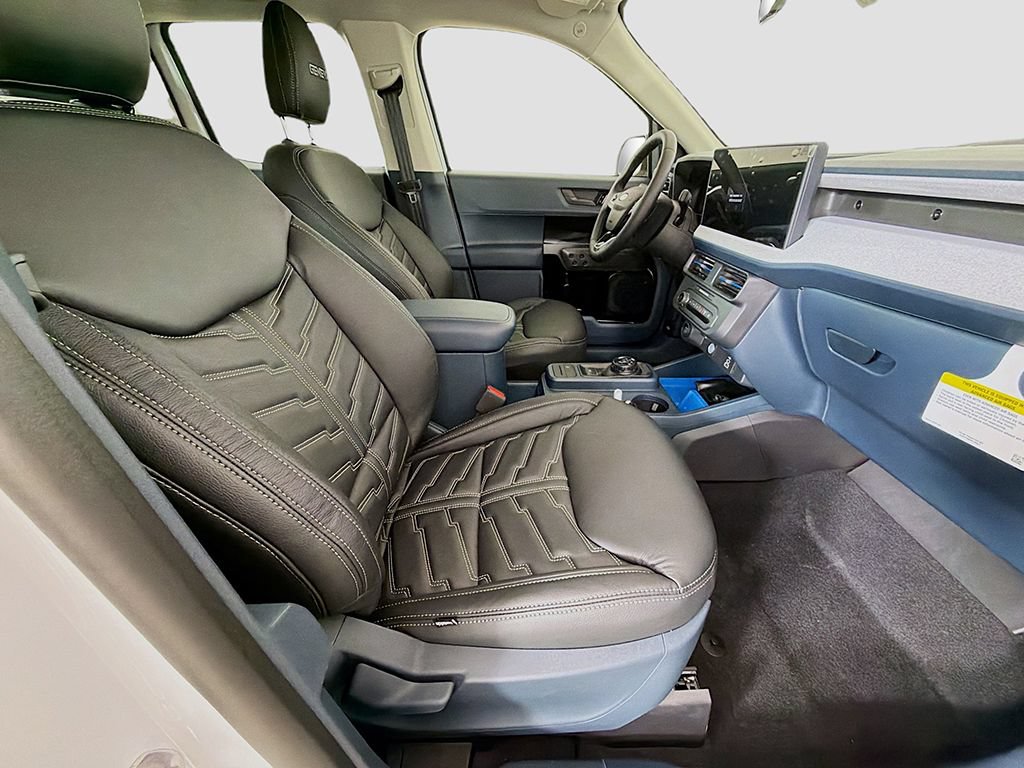 New 2026 Ford Maverick XLT w/ XLT Luxury Package FWD image 23