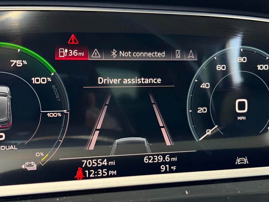 Used 2019 Audi e-tron Premium Plus AWD/4WD image 15
