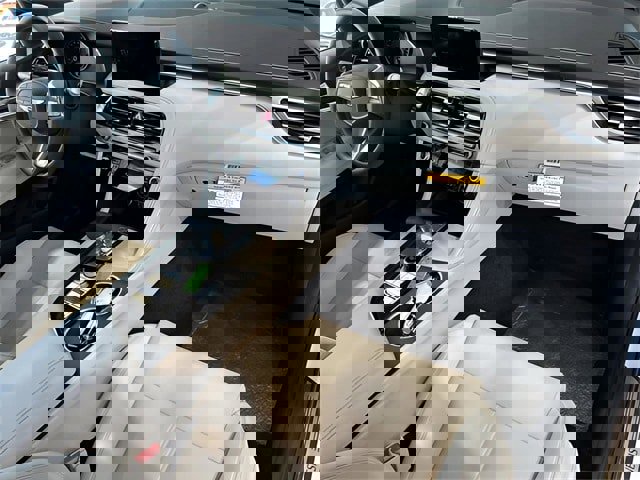 New 2026 Genesis G70 2.5T image 7