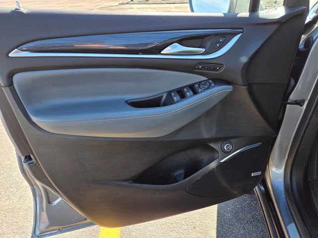 Used 2019 Buick Enclave Premium AWD/4WD image 14