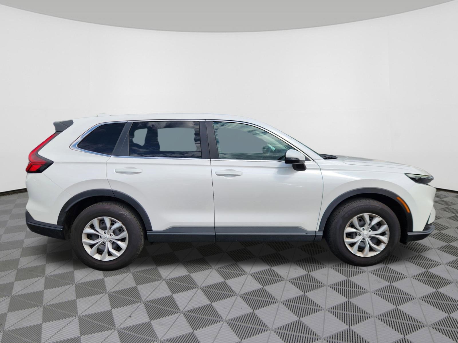Used 2026 Honda CR-V LX image 6