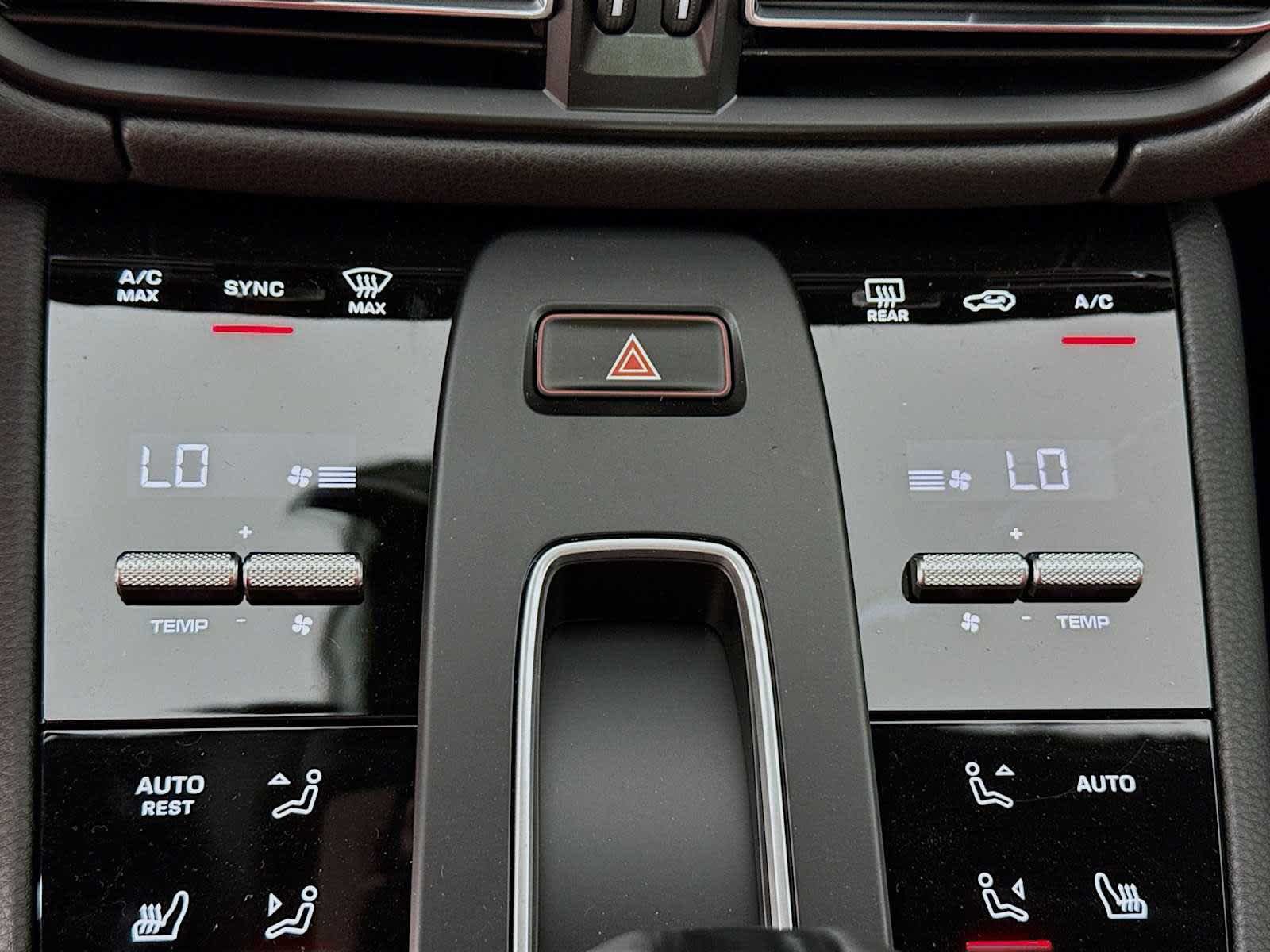 New 2025 Porsche Macan S AWD/4WD image 13