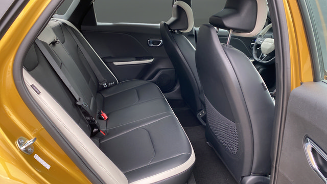 New 2026 Kia K4 GT-Line FWD image 25