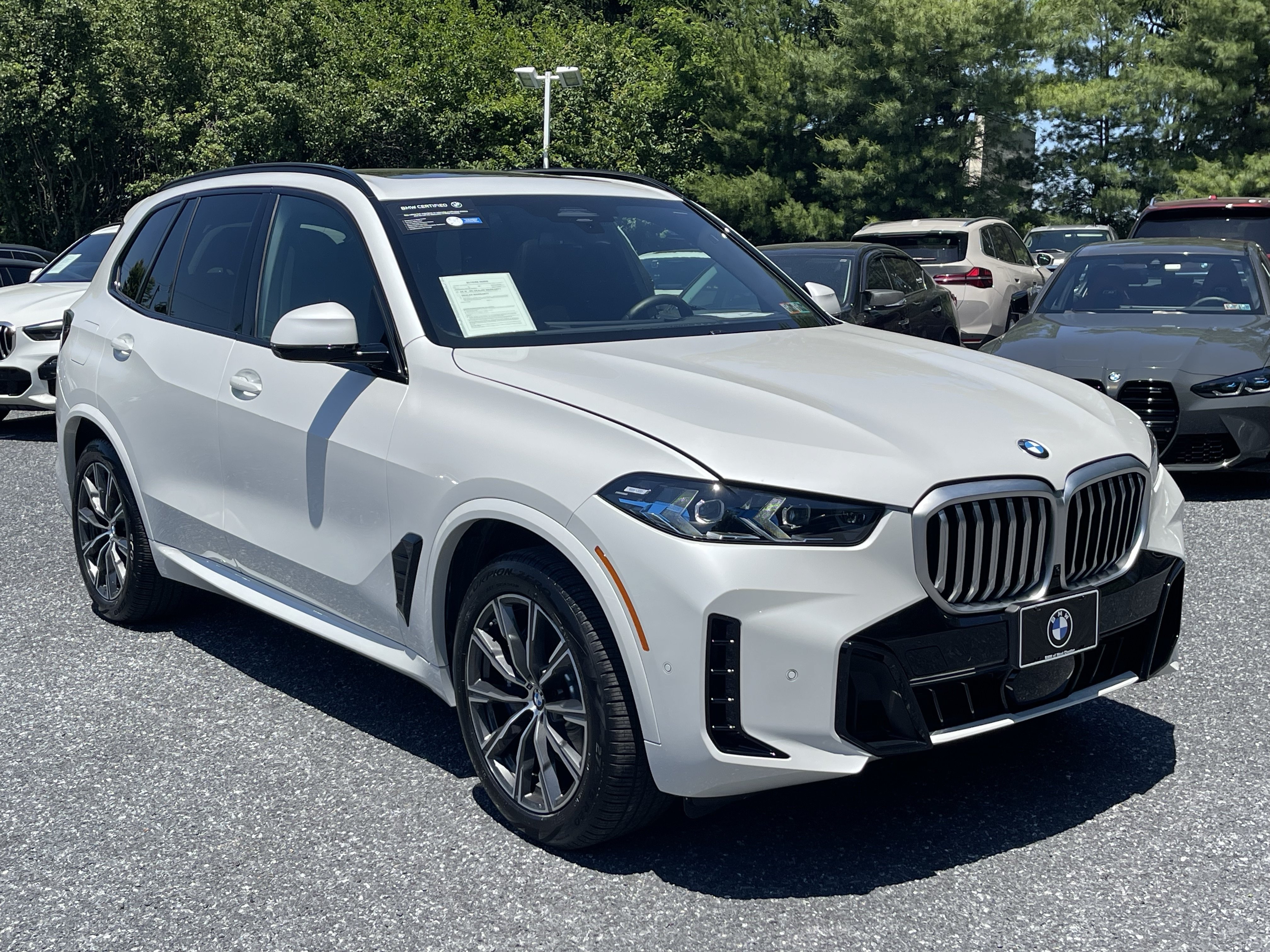 Used 2026 BMW X5 xDrive40i AWD/4WD image 3