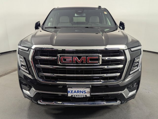 Used 2025 GMC Yukon XL Elevation image 3