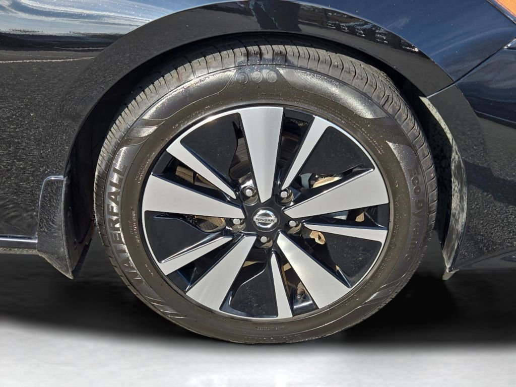 Used 2021 Nissan Altima 2.5 SV image 6