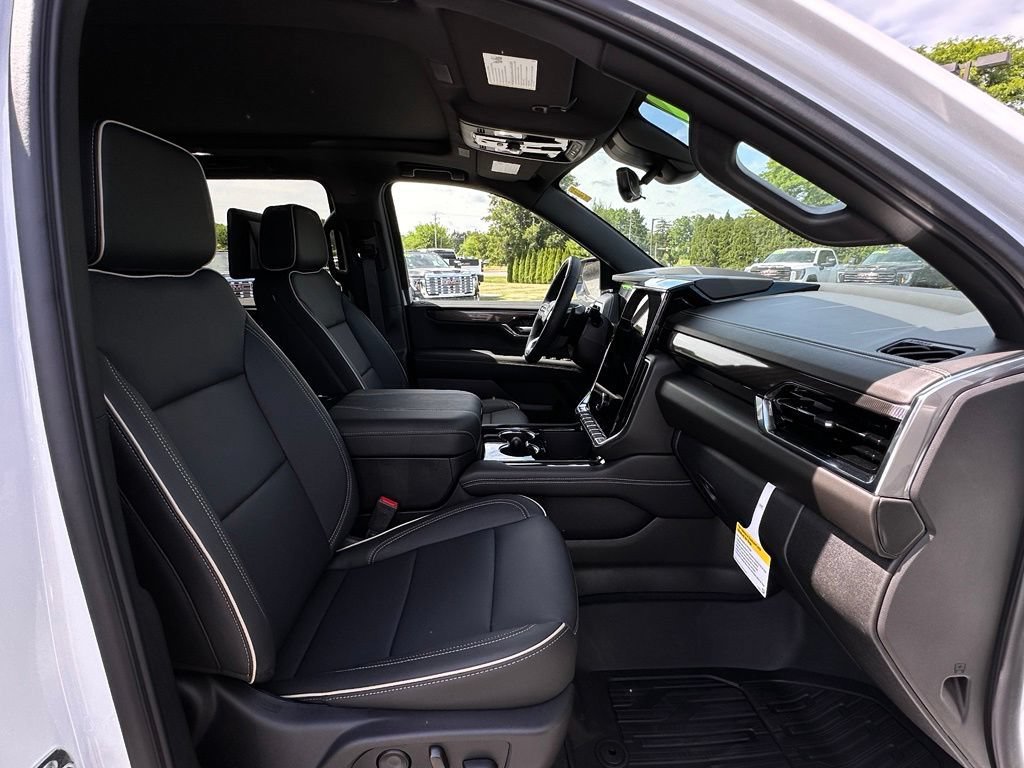 New 2026 GMC Yukon XL Elevation w/ Elevation Premium Package AWD/4WD image 11
